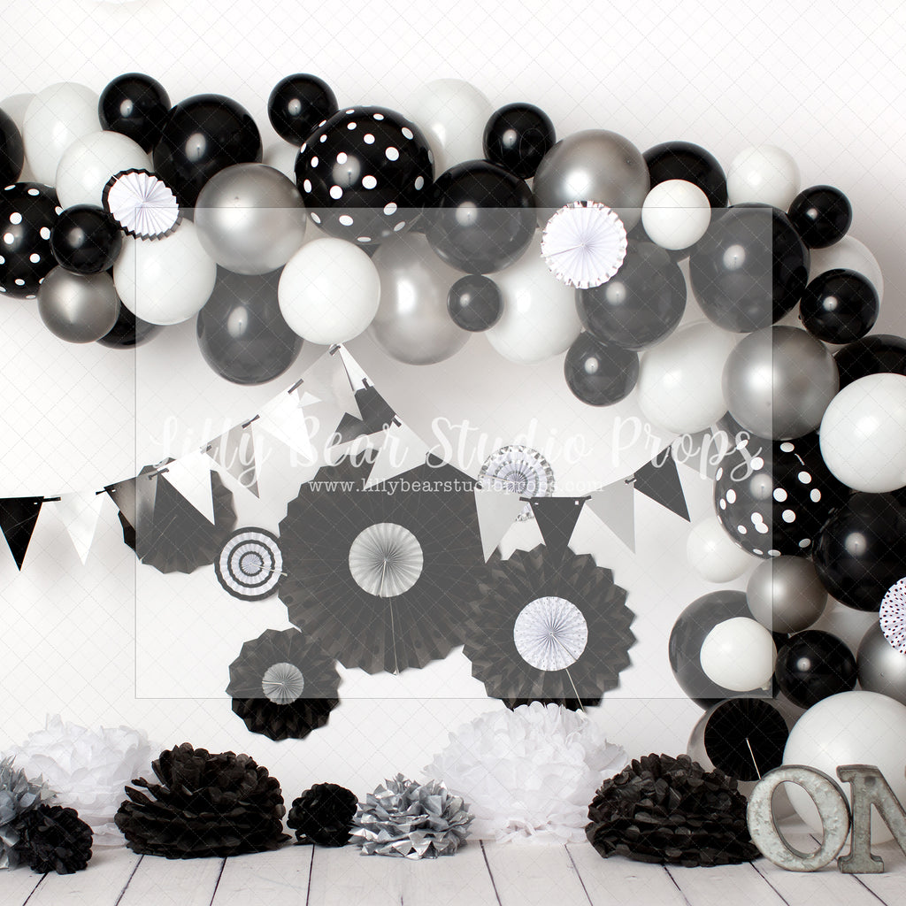 Black & White Party - Lilly Bear Studio Props, balloons, Boy cake smash, cake smash