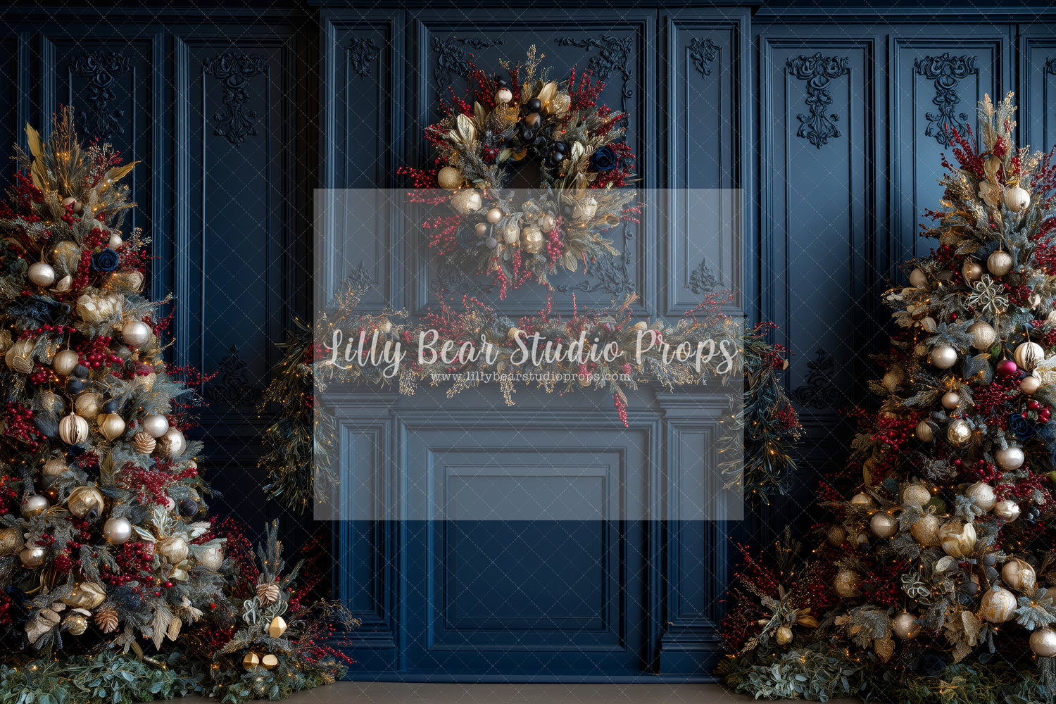 Christmas Berries And Navy Molding