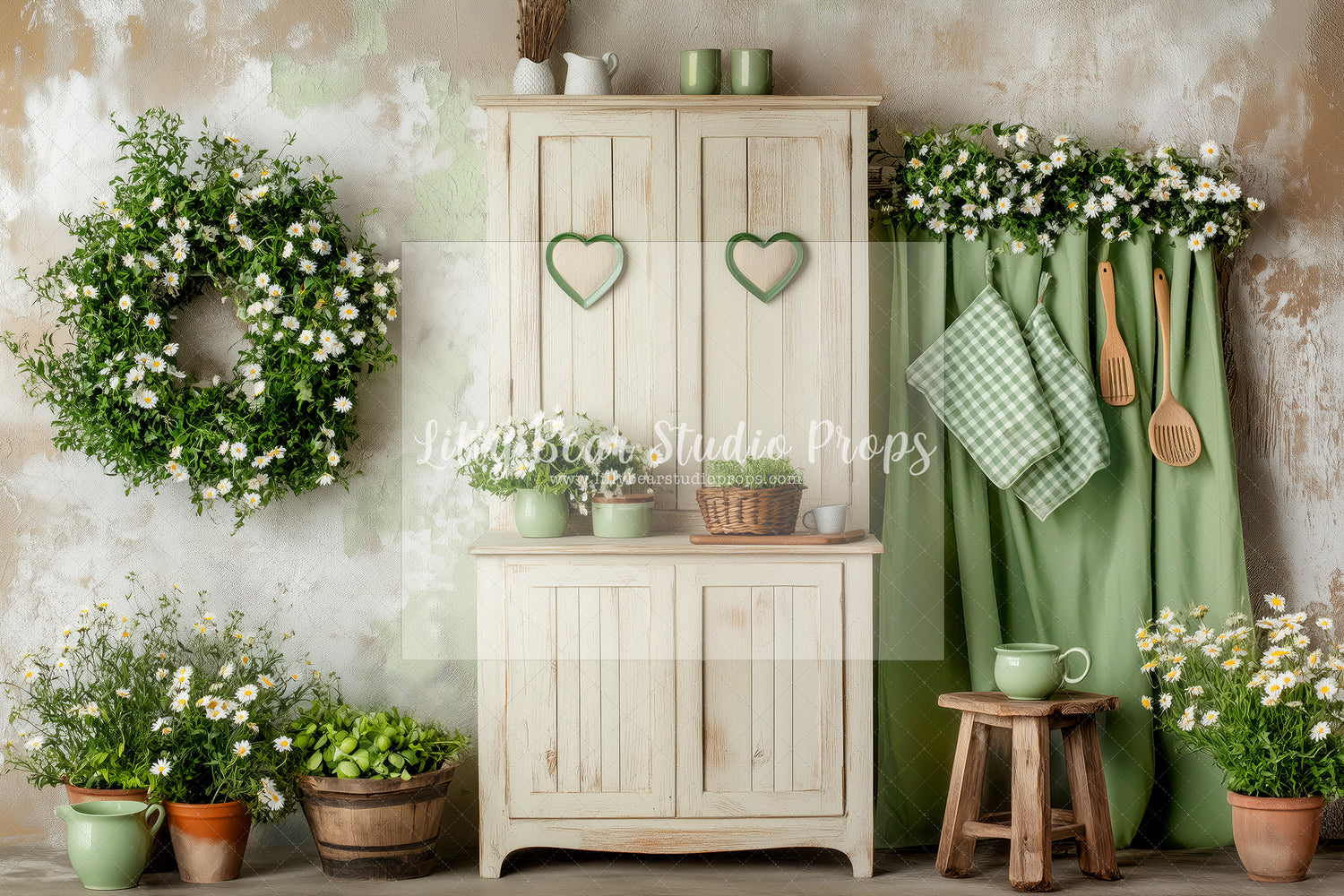 Daisy Pantry
