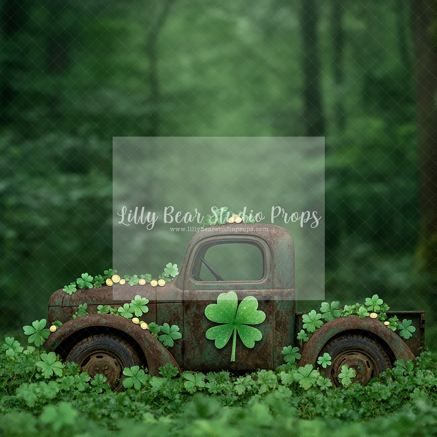 Dew-Kissed Clover Bliss
