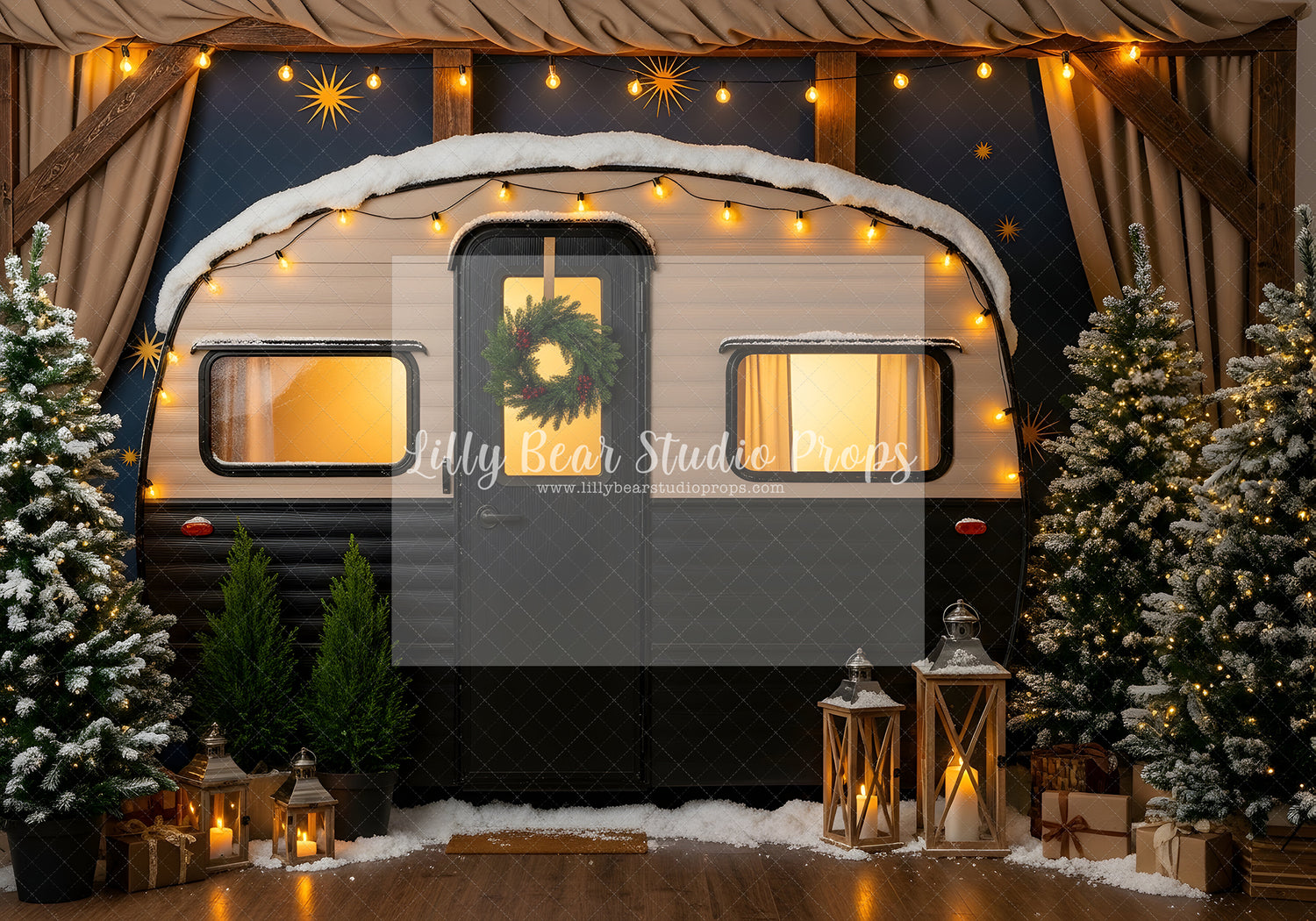 Festive Trailer Glow