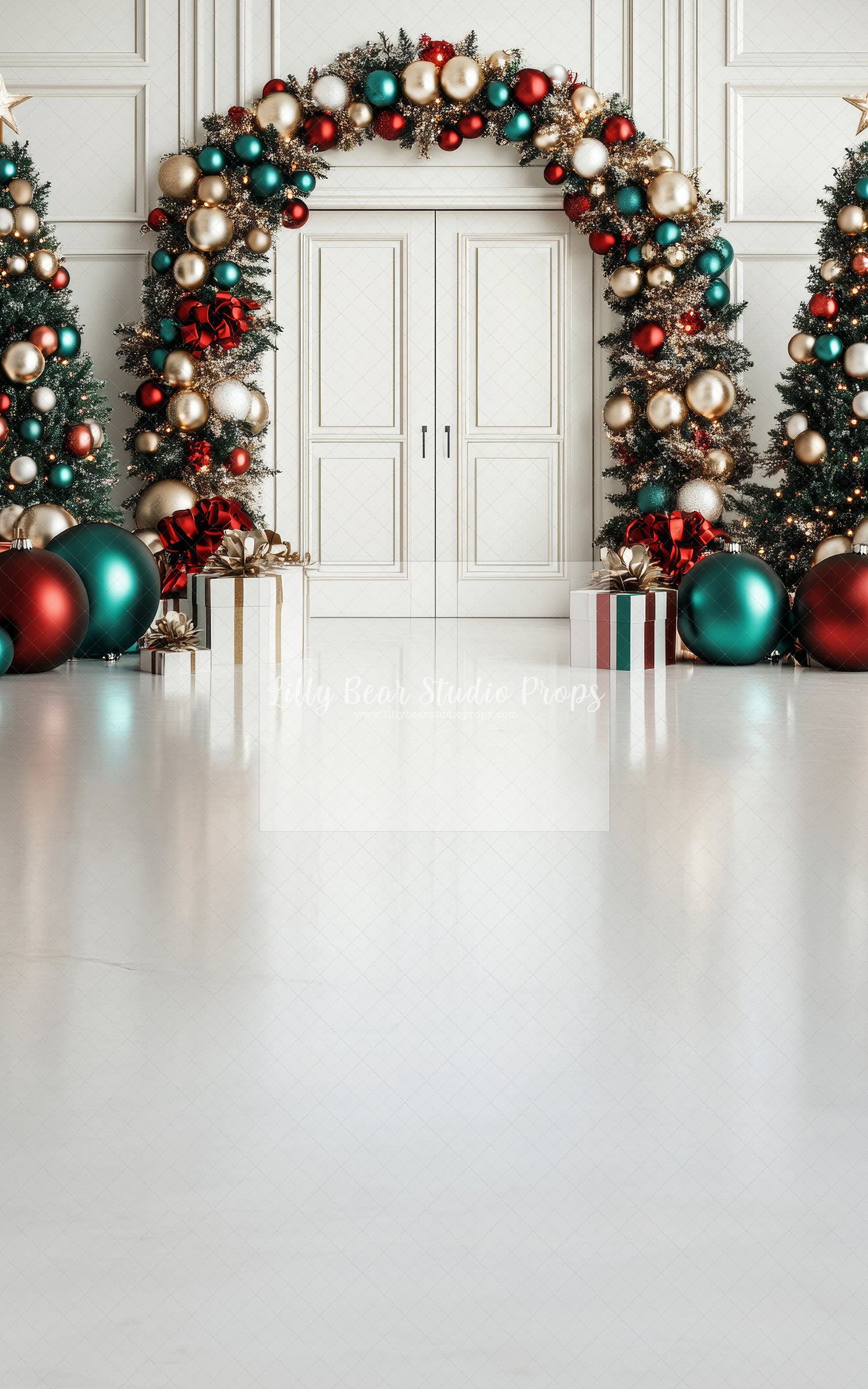 Green & Red Modern Christmas Arch Doorway - Sweep Option
