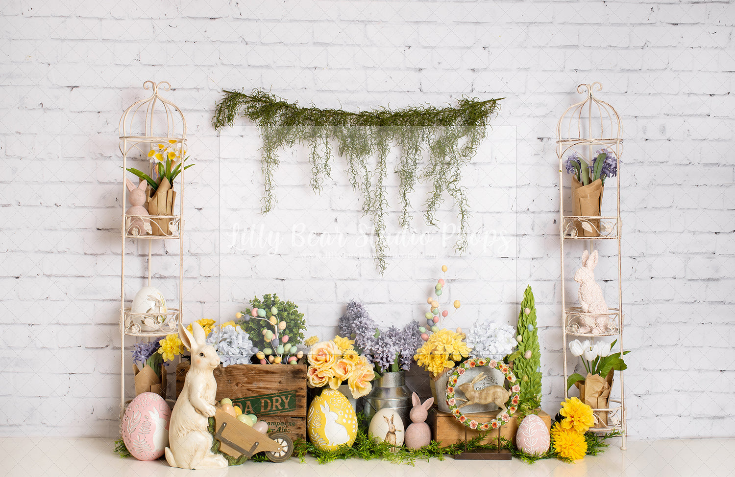 Spring Floral Easter Bunny Wall
