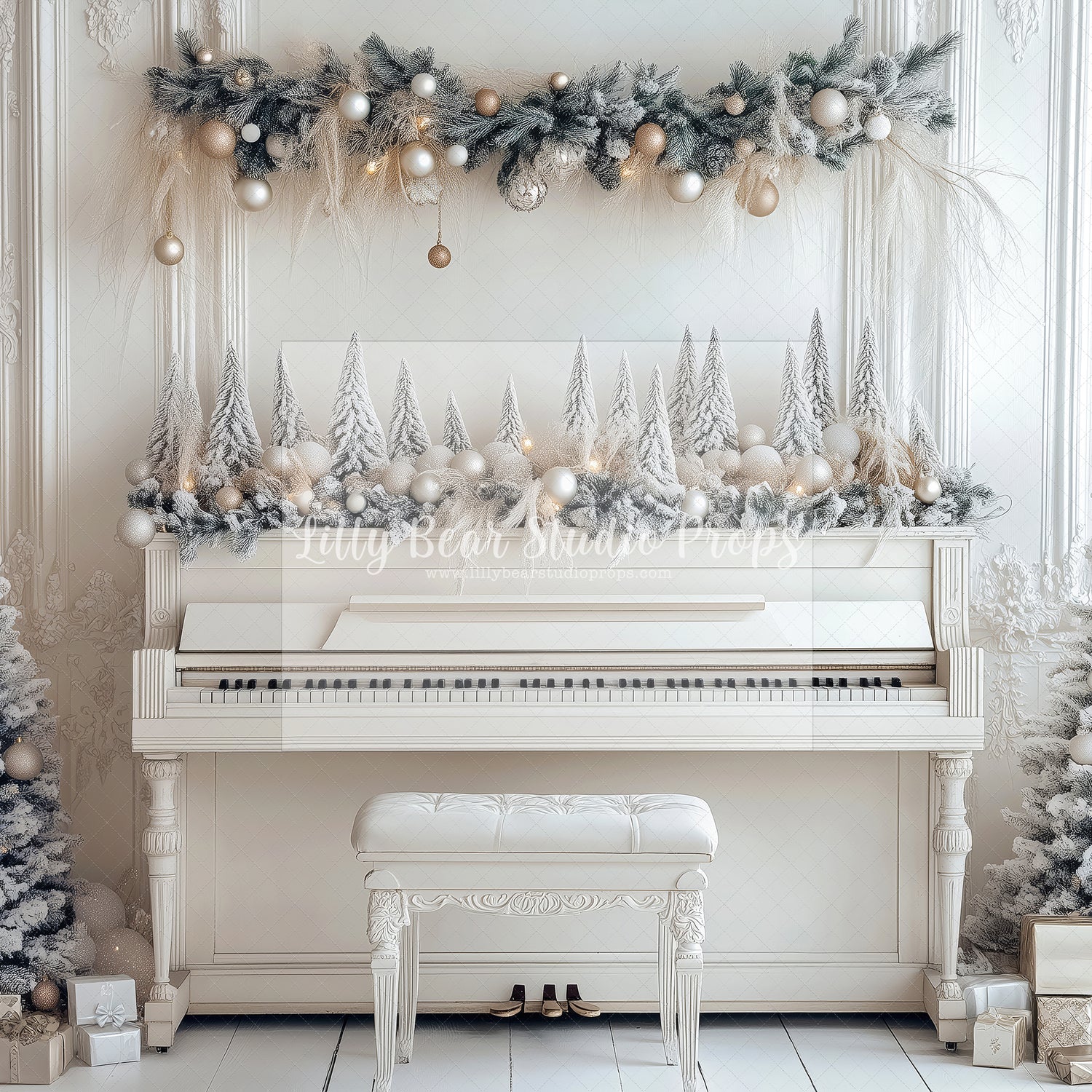 White Piano Christmas