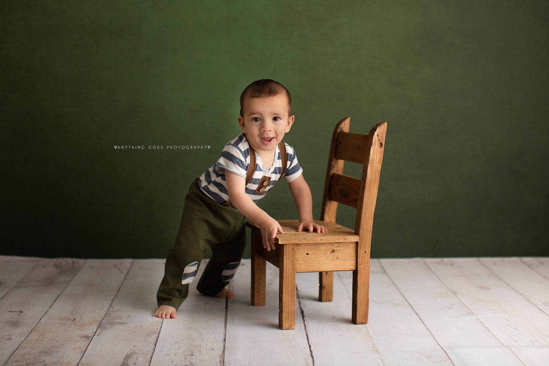 Dreamy Christmas Green by Lilly Bear Studio Props sold by Lilly Bear Studio Props, Fabric - FABRICS - green texture - t