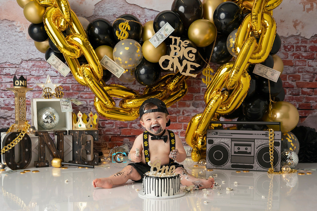 Braxtons - Lilly Bear Studio Props, biggie, black balloons, gold and black, gold balloons, gold chain balloon, metallic gold balloons, notorious big, rapper, spring, the big one, Wrinkle Free Fabric