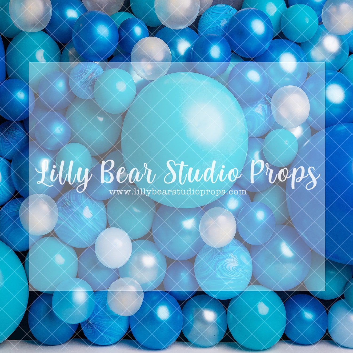Who's got the blues - Lilly Bear Studio Props, blue balloon, blue balloon garland, blue balloon wall, blue balloons, Fabric, FABRICS