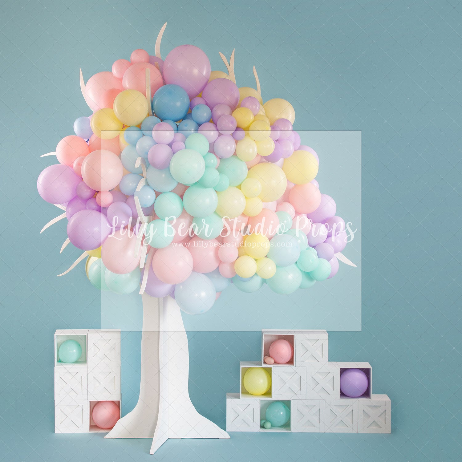 Ballooning Tree Blue