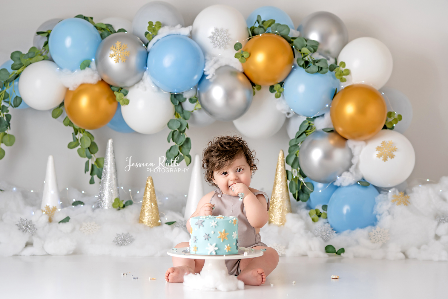 Blue Winter Eucalyptus Balloon Garland