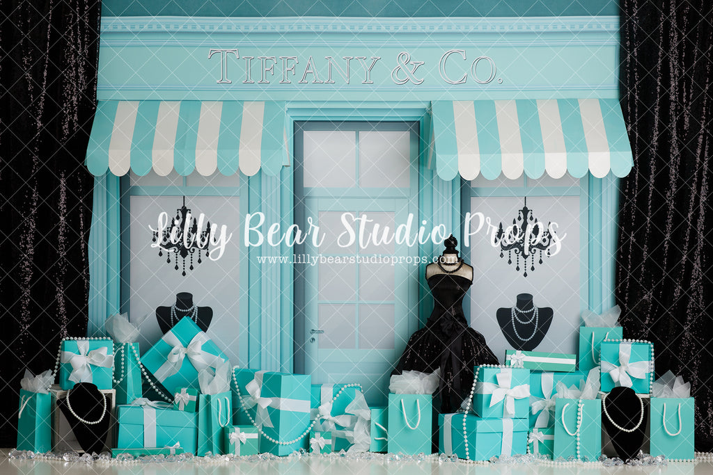 Diamonds Are A Girls Best Friend - Lilly Bear Studio Props, bling, diamond, diamonds, fashion, girl, girls, jewellery, jewellery store, pearls, store, tiffany, Tiffany & Co., tiffany & co. store, tiffany and co., tiffany blue, tiffany jewellery, tiffany store