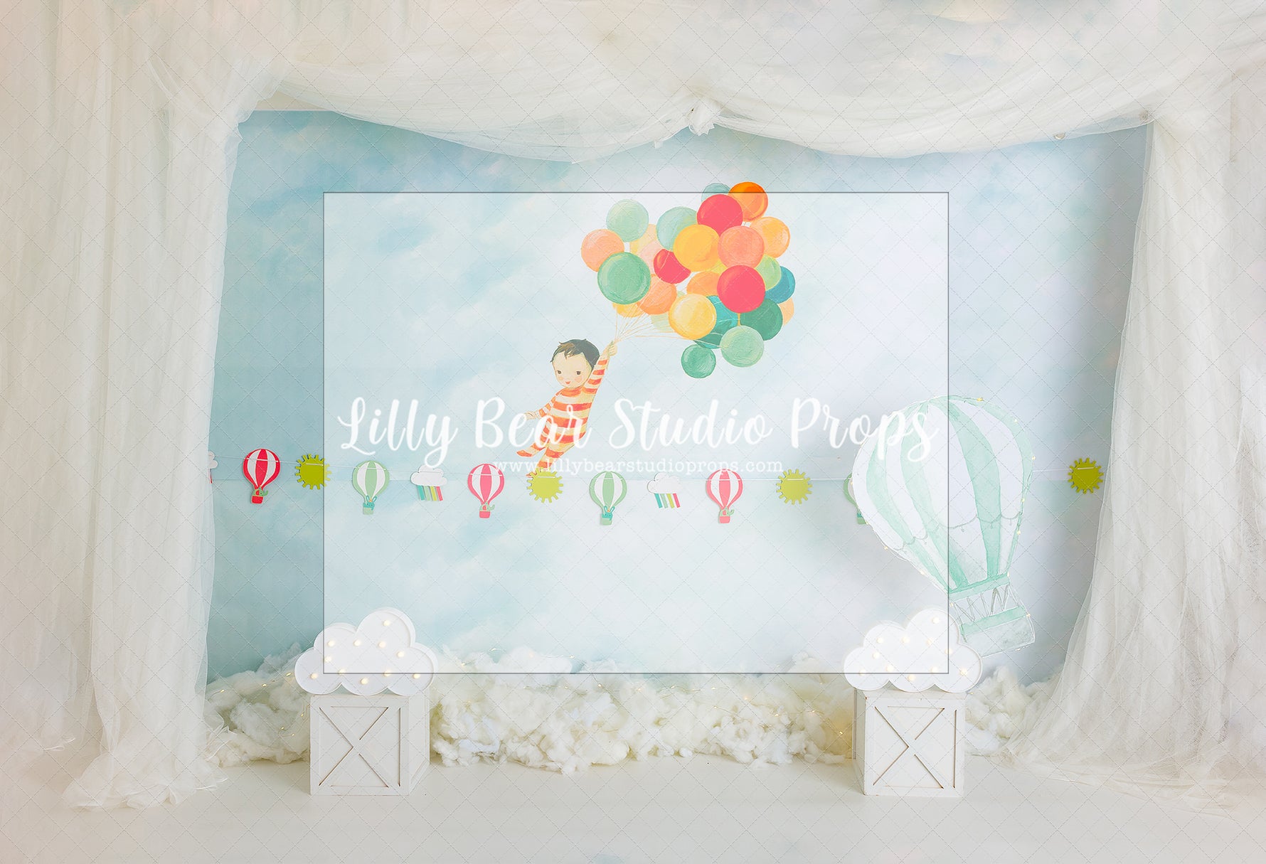 Don't Let Go - Lilly Bear Studio Props, birthday, blue, blue and white, blues, boy, boy birthday, boy theme, boys, cake smash, first birthday, hot air balloon, hot air balloon rainbow, hot air balloons, one year, party, sky blue, smash, smash birthday