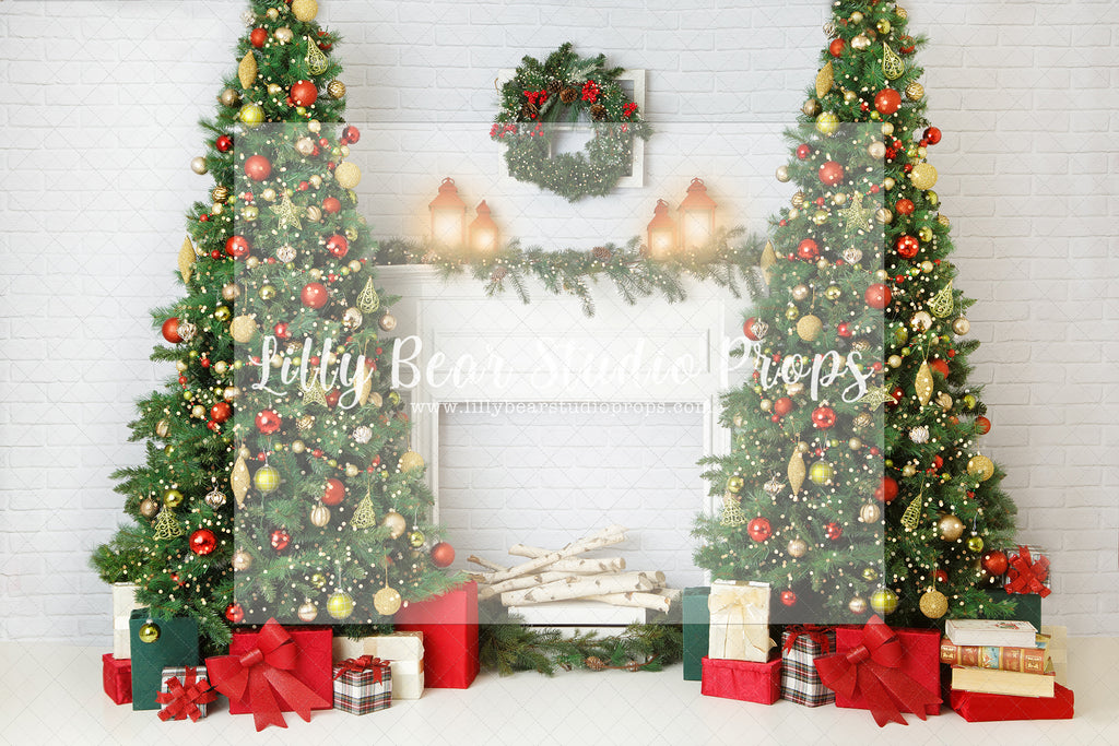 Feliz Navidad - Lilly Bear Studio Props, christmas, Cozy, Decorated, Festive, Giving, Holiday, Holy, Hopeful, Joyful, Merry, Peaceful, Peacful, Red & Green, Seasonal, Winter, Xmas, Yuletide