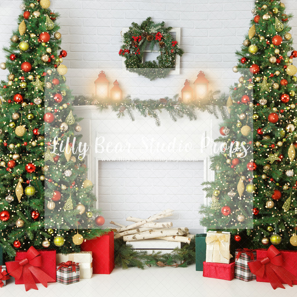 Feliz Navidad - Lilly Bear Studio Props, christmas, Cozy, Decorated, Festive, Giving, Holiday, Holy, Hopeful, Joyful, Merry, Peaceful, Peacful, Red & Green, Seasonal, Winter, Xmas, Yuletide