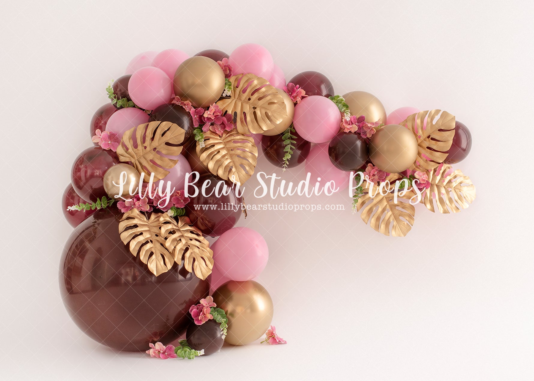 Golden Palms - Lilly Bear Studio Props, balloon garland, dusty mauve, floral pink, florals, flower, flowers, gold, gold and pink, gold palms, mauve, mauve balloons, palm, pink and gold, pink balloons, pink floral, pink flowers, pink gold and mauve, white balloons