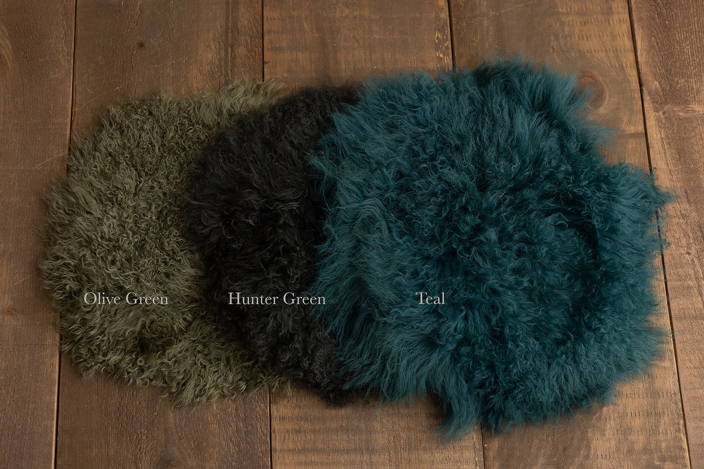 Hunter Green Sheepskin - Lilly Bear Studio Props, boys, fur, Green, hunter green, layers, neutral, newborn, olive, pink, props, Rabbit Fur, sheepskin, stuffer