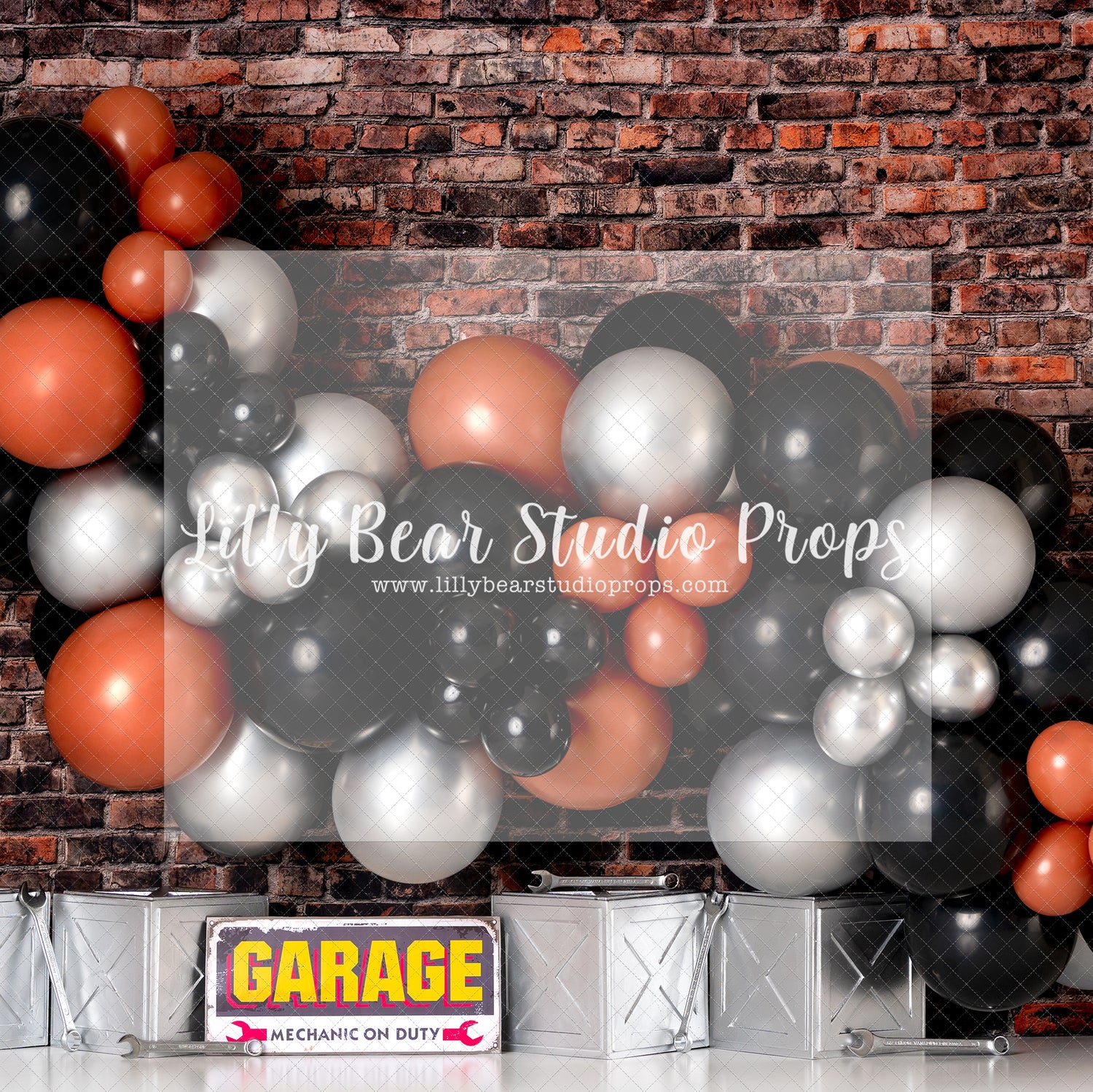 Lil' Mechanic - Lilly Bear Studio Props, balloon garage, car garage, garage, greasy garage, Lil' Mechanic, mechanic, tool box, tools