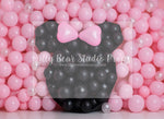 Minnie Balloon Wall by E Newton - Lilly Bear Studio Props, bowtique, minnie mouse, minnie mouse balloon garland, minnie mouse balloon wall, minnie mouse bow, minnie's bowtique, pink and black, pink and black balloons