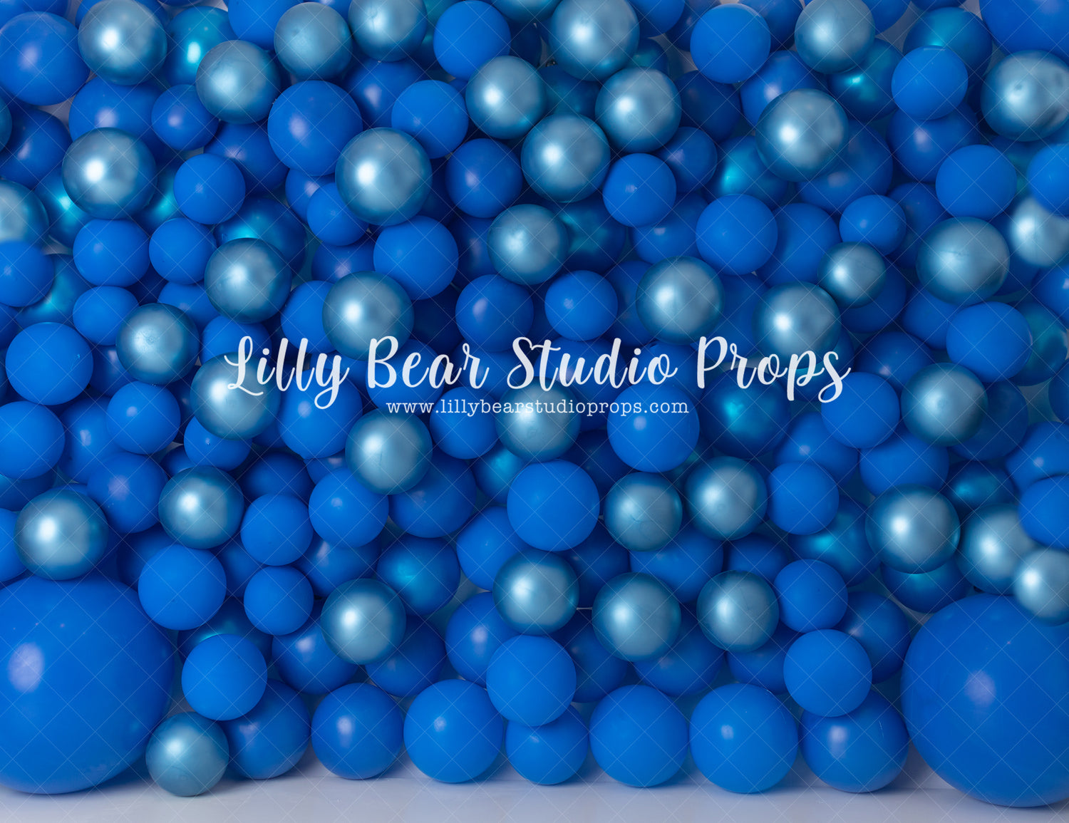 Shades of blue Balloon Wall - Lilly Bear Studio Props, balloon, balloon arch, balloon garland, balloon party, balloon wall, balloons, birthday, blue, blue and white, blue balloon garland, blue balloon wall, blues, boy, boy birthday, boy theme, boys, cake smash, confetti balloons, first birthday, maple leafs, one year, party, sky blue, smash, smash birthday, star marquee, stars