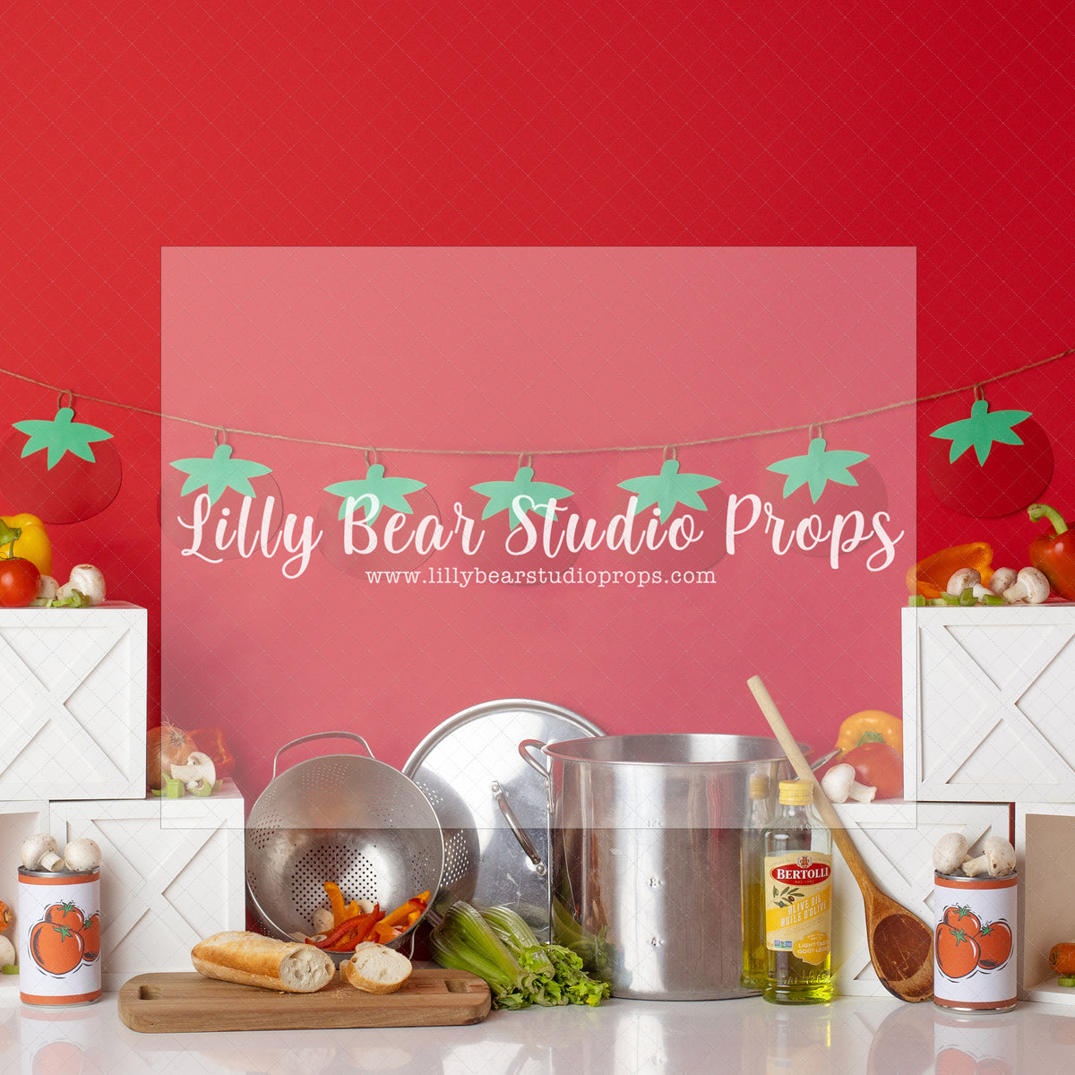 Spagetti Time - Lilly Bear Studio Props, bread, garlic, pot, sauce, spagetti sauce, spoon, tomato, tomato sauce