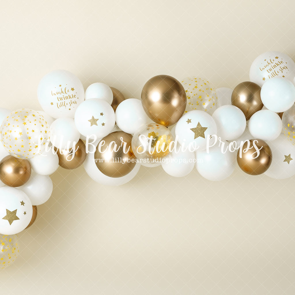 Twinkle Twinkle Little Star Garland - Lilly Bear Studio Props, balloon garland, gold, gold balloons, gold stars, little star, little stars, sky, sky blue, star, starry sky, stars, stars in sky, twinkle twinkle, twinkle twinkle little star, white and gold, white and gold balloons