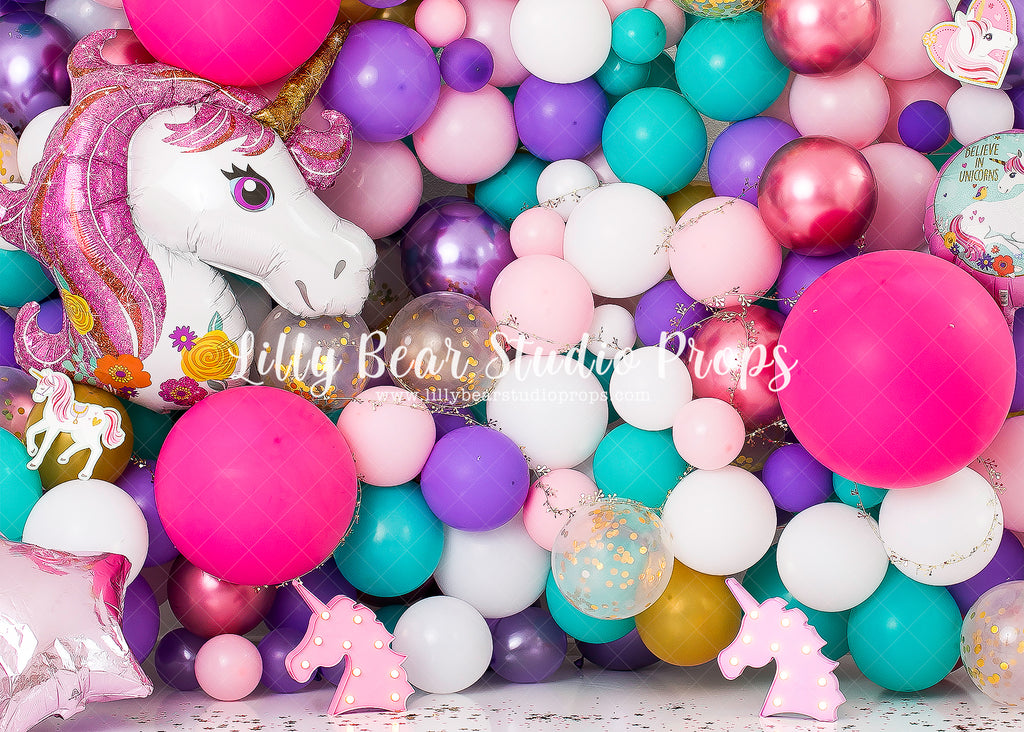 Unicorn Party by Karissa Knowles Photography sold by Lilly Bear Studio Props, balloon wall - confetti balloons - gold b
