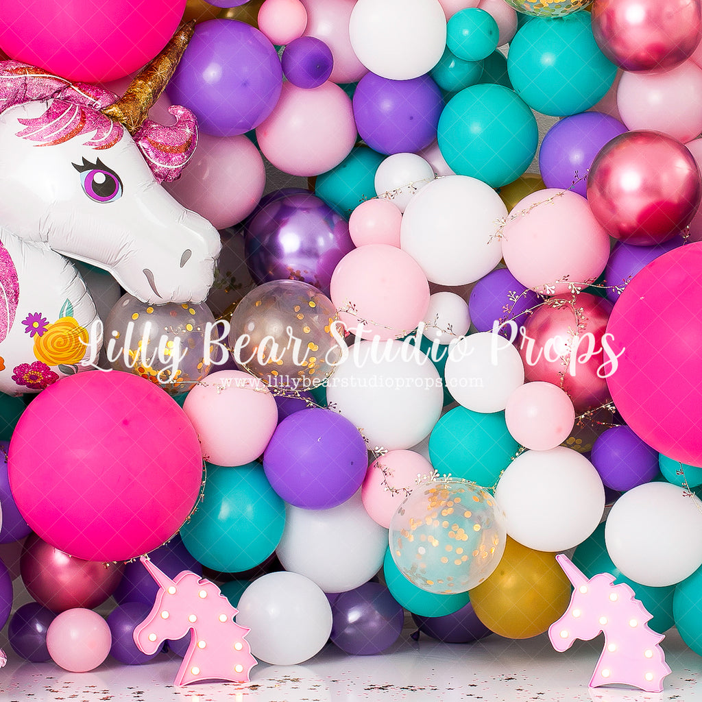 Unicorn Party by Karissa Knowles Photography sold by Lilly Bear Studio Props, balloon wall - confetti balloons - gold b