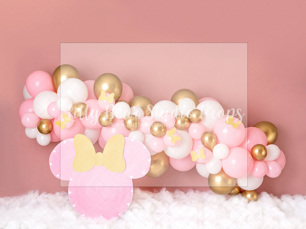 Winter Gold Minnie Balloons - Lilly Bear Studio Props, balloon, balloon garland, bow-tique, bowtique, castle, disney, disney world, disneyland, FABRICS, girl, gold and pink, gold balloons, mickey ears, mickey mouse, minnie, minnie balloons, minnie mouse, minnie mouse balloon garland, minnie mouse bow, minnie's bowtique, ONE, onederland, pink, pink and gold balloons, pink and grey balloons, pink minnie, pink white and gold, princess, winter one derland, winter onederland