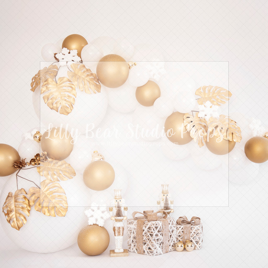 Xmas White Garland - Lilly Bear Studio Props, balloon arch, cake smash, candy cane, candy cane stand, christmas balloon garland, christmas balloons, gold and white, gold and white balloons, gold christmas, santa, santa candy cane, santa mail, santa presents, santa shop, spring flowers, white balloon arch, white balloons