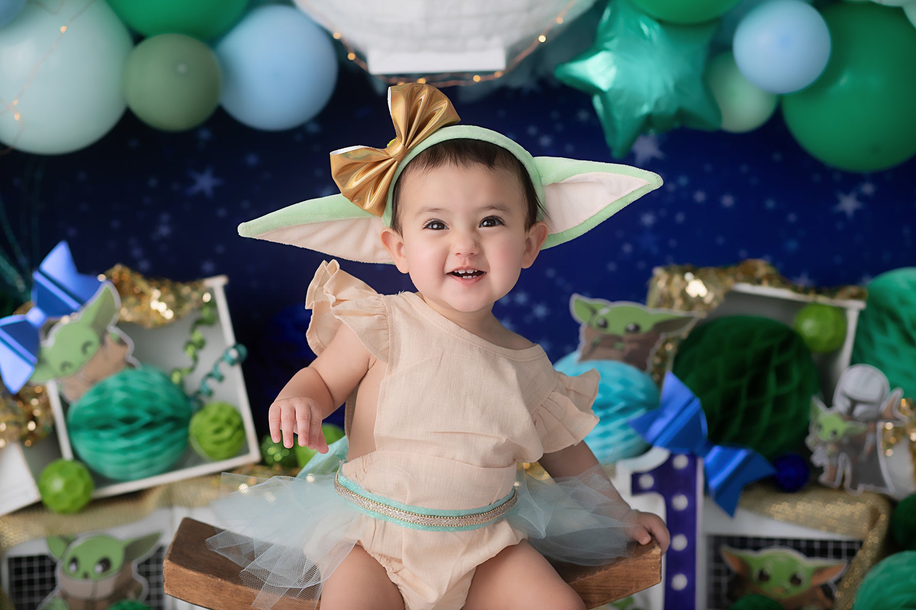 Yoda One Girl - Lilly Bear Studio Props, green, green and yellow, green texture, star wars, texture, yellow, yoda, yoda one, yoda star wars